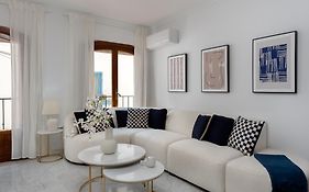 Encantadora Casa En El Casco Antiguo De Marbella